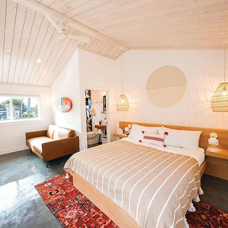Fish Board Studio Includes King Bed With Kitchenette And Futon Stinson Beach Exterior foto